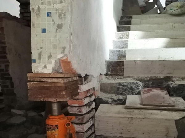 建筑物顶升、纠偏工程3